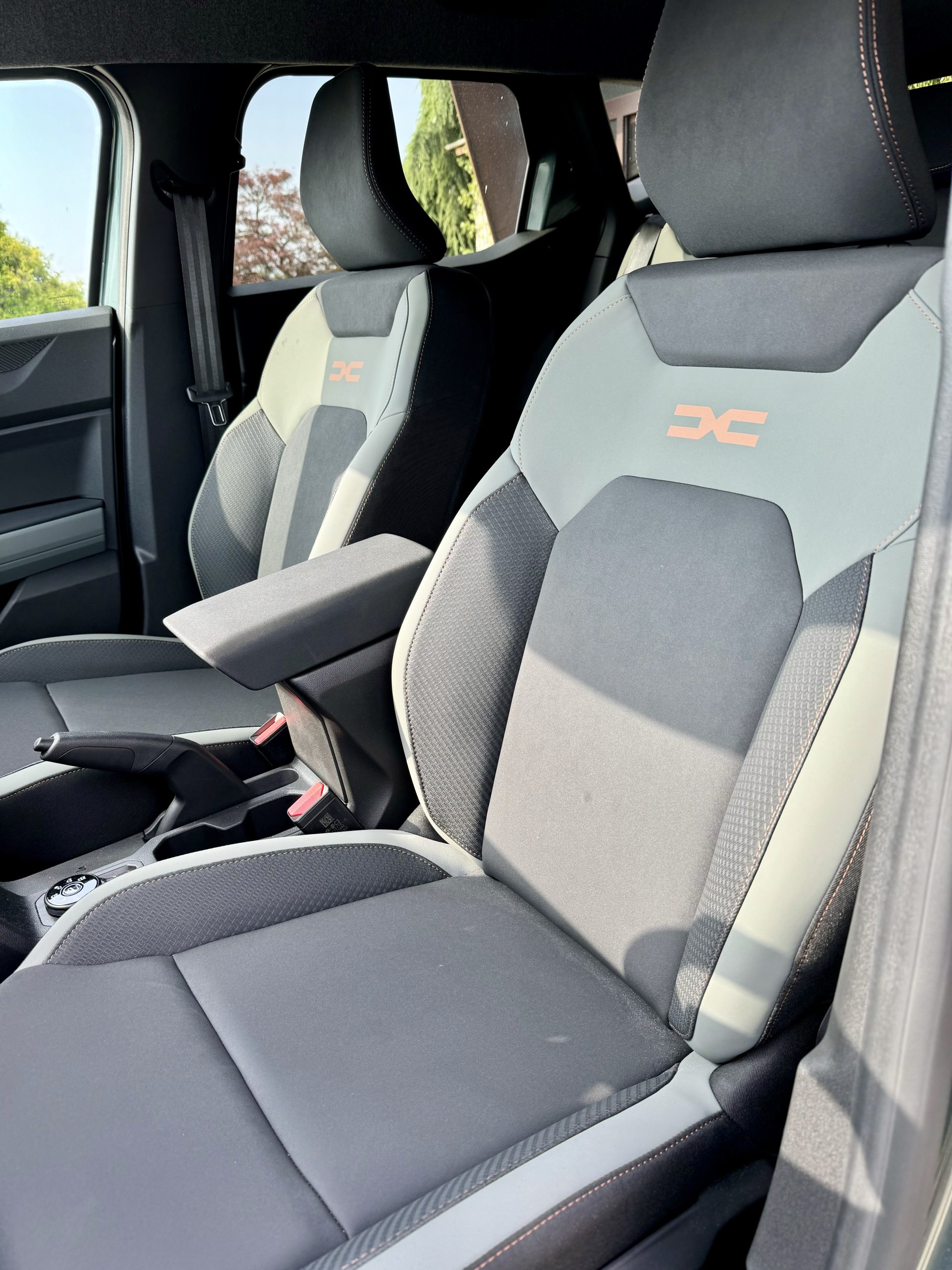 new duster 2024 tce 130 4X4 Extreme