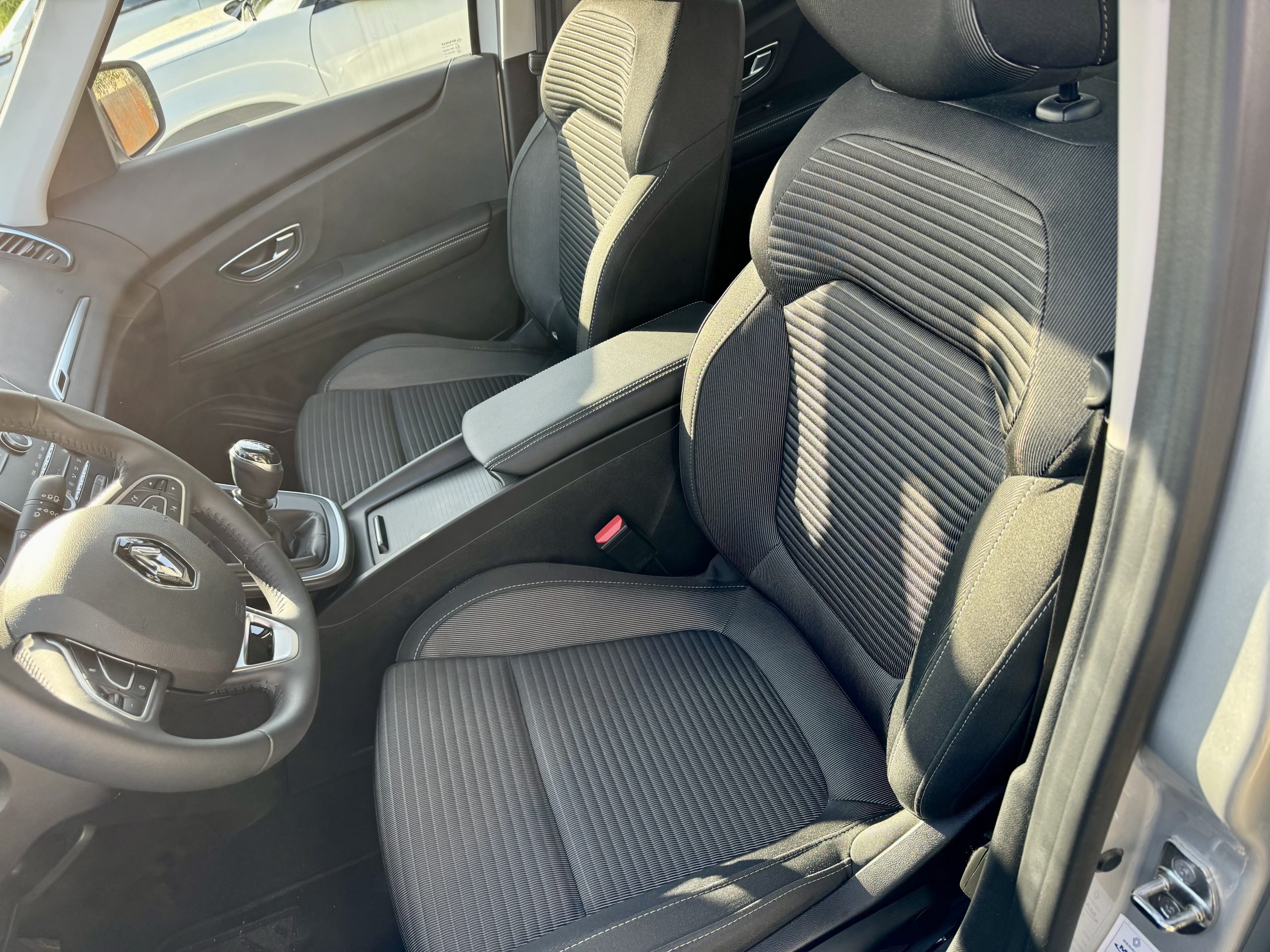 Renault scenic 1.6 dci 130cv euro 6b