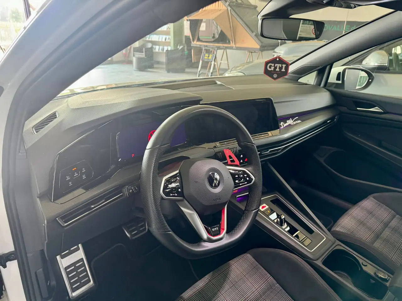 Volkswagen Golf GTI